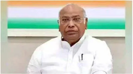 Pm's caste 'stealthily' included in obc category  says kharge