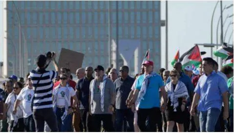 Thousands led by cuba's president march in havana in solidarity with palestinian people