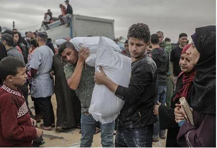 Israel and hamas agree to four day ceasefire in gaza