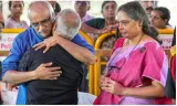 Capt  pranjal cremated with state honours in bengaluru  hundreds bid tearful adieu
