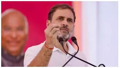 Rahul gandhi urges people to vote to build a 'bangaru' telangana
