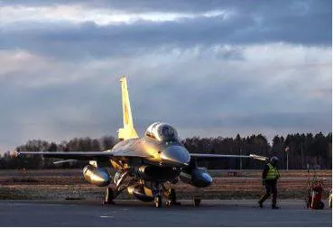 Poland sends f 16 jets to border after barrage of russian strikes on ukraine