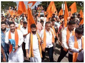As saffron flag removal row intensifies  karnataka cm accuses bjp  jd s  of inciting people