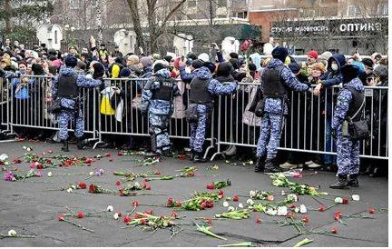 Alexei navalny laid to rest after his death in prison