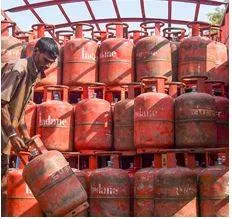 Union govt  extends ujjwala assistance by one more year
