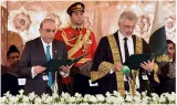Zardari sworn in as pakistan president for a second time