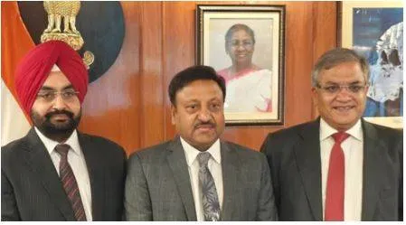 Gyanesh kumar  sukhbir singh sandhu assume charge as election commissioners