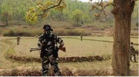 Four naxalites killed in encounter with police in maharashtra's gadchiroli