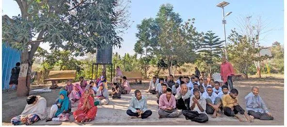 Survivors of bonded labour in maharashtra  unshackled  yet the scars run deep