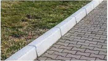 Curb meaning