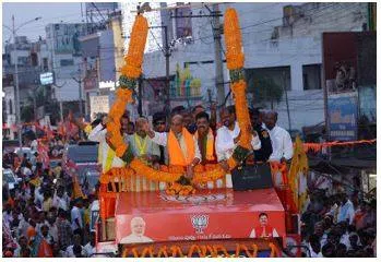 Cong  wants religion based quota in military  rajnath