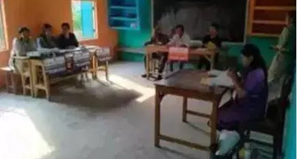 81 17% voter turnout recorded in 2nd phase of polling for 5 assam lok sabha seats