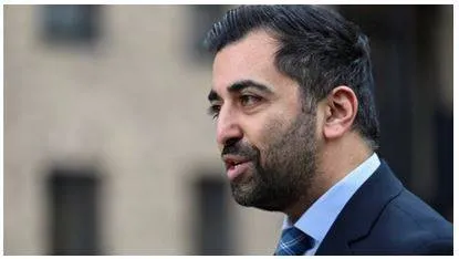 Why is scotland first minister humza yousaf resigning 