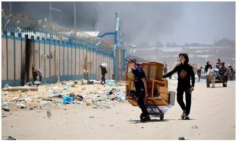 11 killed as israel strikes targets across gaza  troops push into central rafah