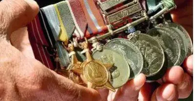 Those disrespecting medals  uniform won't be spared  warns army