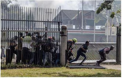 Five shot dead as protesters breach kenya’s parliament