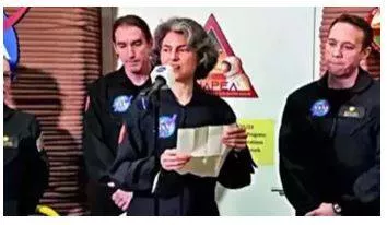 Nasa crew exits 'mars habitat' after 378 days