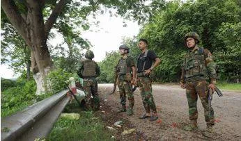 Myanmar rebel group seizes town along road to china