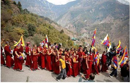 Exiled tibetan leaders welcome biden’s assent to resolve tibet act