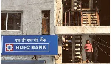 Hdfc bank q1 profit climbs 35%
