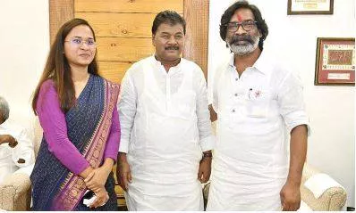 Bjp hits out at jharkhand cong  mla for ‘comparing biharis to bangladeshis’