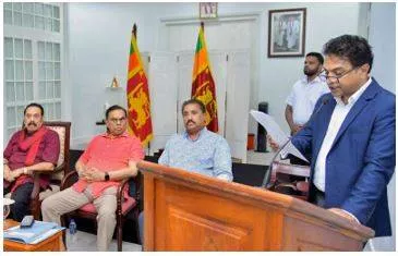 Rajapaksas’ party decides against backing ranil in presidential elections