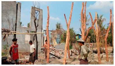 Military terrorised a rohingya town in myanmar  then rebels burned it down