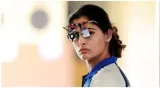 Manu qualifies for the final in 25m sports pistol