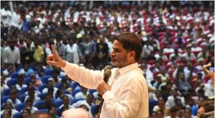 Prashant kishor on upcoming party's agenda  'getting rid of nitish  lalu'
