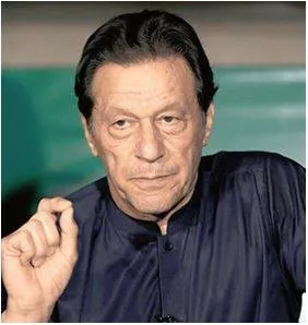 Pak  ex pm imran khan in the race to be oxford chancellor