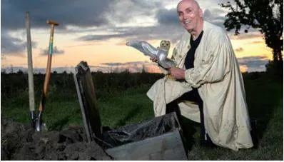 World's oldest treasure hunt ends after 31 year long campaign