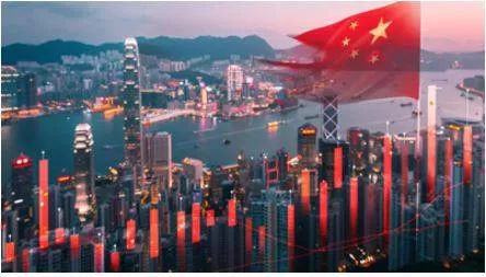 Chinese food delivery industry faces downturn  workers' earnings drop by 1 000 yuan