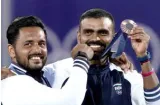 Harmanpreet and sreejesh bag honours