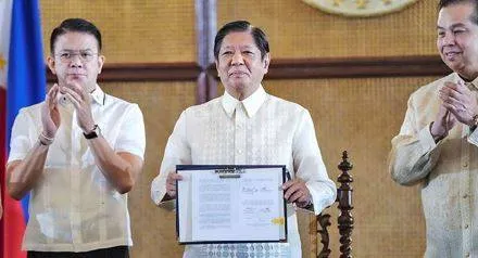 New philippines maritime laws infringe on our territory  malaysia