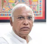 Cong  chief seeks president murmu’s intervention in violence affected manipur