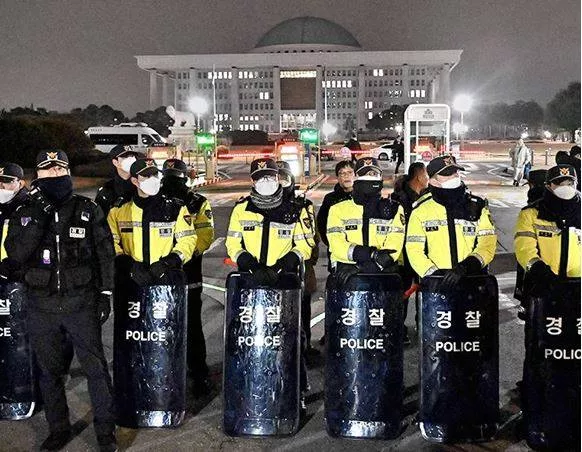 South korean president declares martial law  mps vote to oppose the move