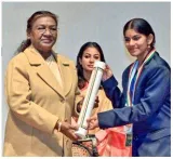 17 children receive award for exceptional achievements 