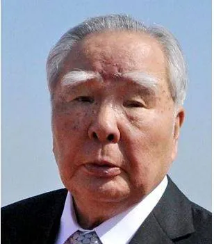 Osamu suzuki  who led the japanese auto firm into india  dies at 94