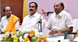 Ramadoss  anbumani spar at pmk meeting over youth wing president appointment