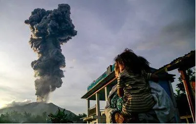 Indonesia’s mount ibu erupted 1 000 times this month