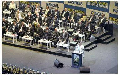 Mamata highlights ‘political stability  lack of strikes’ to attract investment