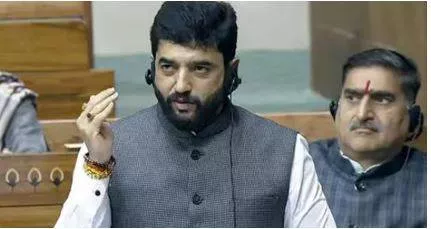 255 passengers placed on ‘no fly list’ in last three years  govt