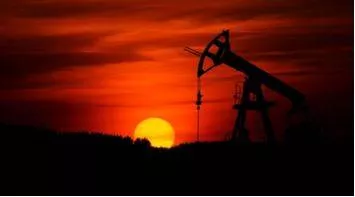 Crude oil prices fall over chinese inflation dip