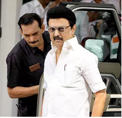 Tamil nadu cm ticks off pradhan for ls remarks