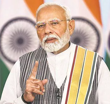 Modi to visit t n  on april 6 amid talks of bjp aiadmk tie up