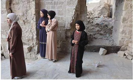 Palestinians in gaza mark id with dwindling food and no end to war