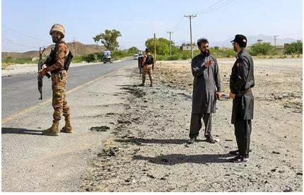 Six killed in suicide blast targeting school bus in balochistan