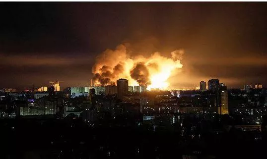 Russia strikes kyiv  swaps 307 prisoners with ukraine