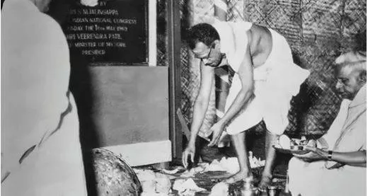 Rare 1969 photo of bengaluru's chinnaswamy stadium foundation ceremony goes viral