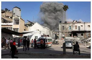 Aid deliveries to gaza hit by looting  hamas responds to u s  peace plan